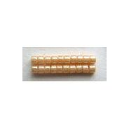 デリカビーズ ●丸 約3g 1.6mm(11/0) 白ギョク焼付ラスターアイボリー