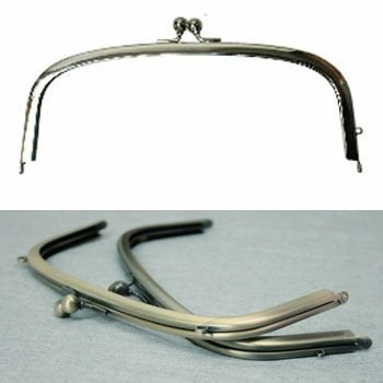 【片カン付】口金(がま口)差込タイプ(紙紐入)/W21xH10cm 丸型(片カン付) シルバー