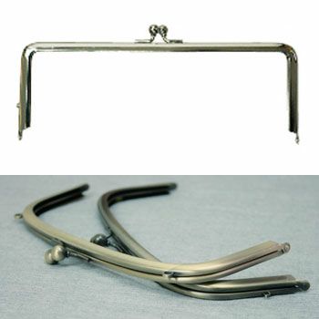 【片カン付】口金(がま口)差込タイプ(紙紐入)/W21.5xH9cm 角型(片カン付) シルバー