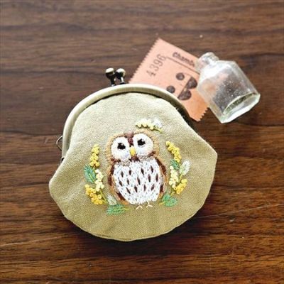手芸キット Chicchiさんの動物刺しゅうキット がま口 ふくろうさんとミモザ