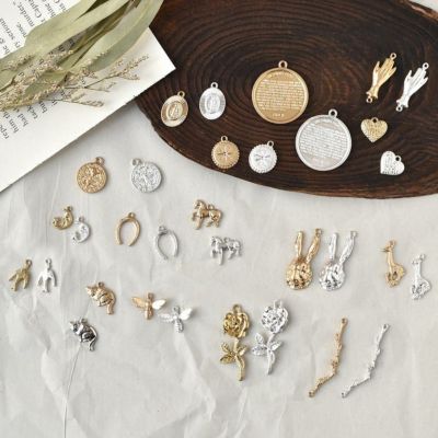 アクセサリー チャーム ヴインテージ風チャーム ピアス イヤリング ネックレス ブレスレット パーツ 金具 アンティーク レトロ