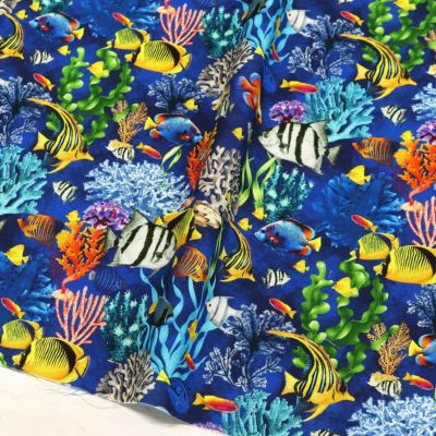 生地 輸入生地 USAプリント生地 海の中の魚たち さかな柄 魚柄 カラフル リアル Treasures タイムレストレジャー STELLA ステラ 巾約110cm  (最低単位30cm～10cm単位の切り売り)